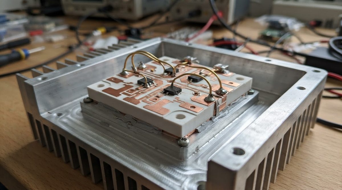 DBC power module on 96% alumina substrate inside heat sink assembly