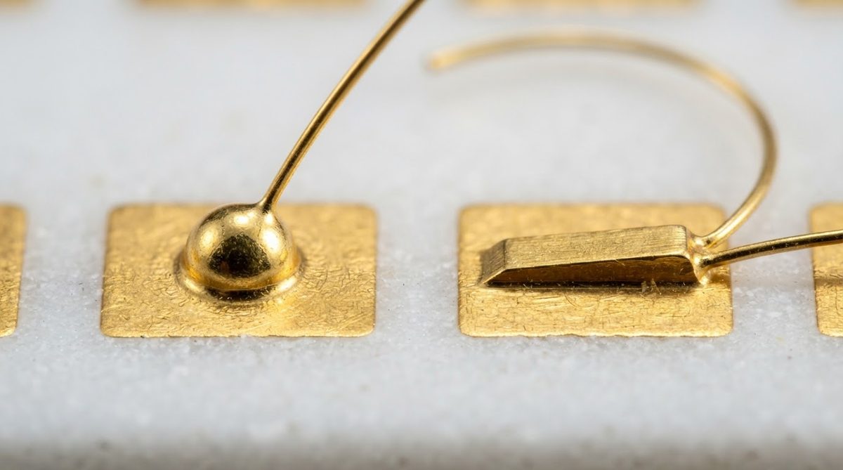 Ball bond versus wedge bond shape comparison on metallized pads